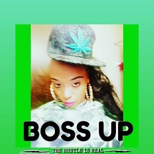 Meet your Posher, Nakisha